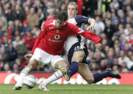 隨著國際足 隨著國際足